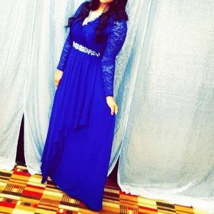 Formal maxi dress with sleeves